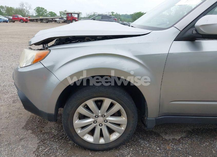 Photo 18 of 2011 Subaru Forester 2.5X PREMIUM (VIN JF2SHADCXBH754833)