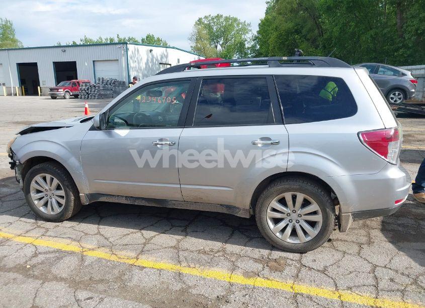 Photo 14 of 2012 Subaru Forester 2.5X PREMIUM (VIN JF2SHADCXCG404478)