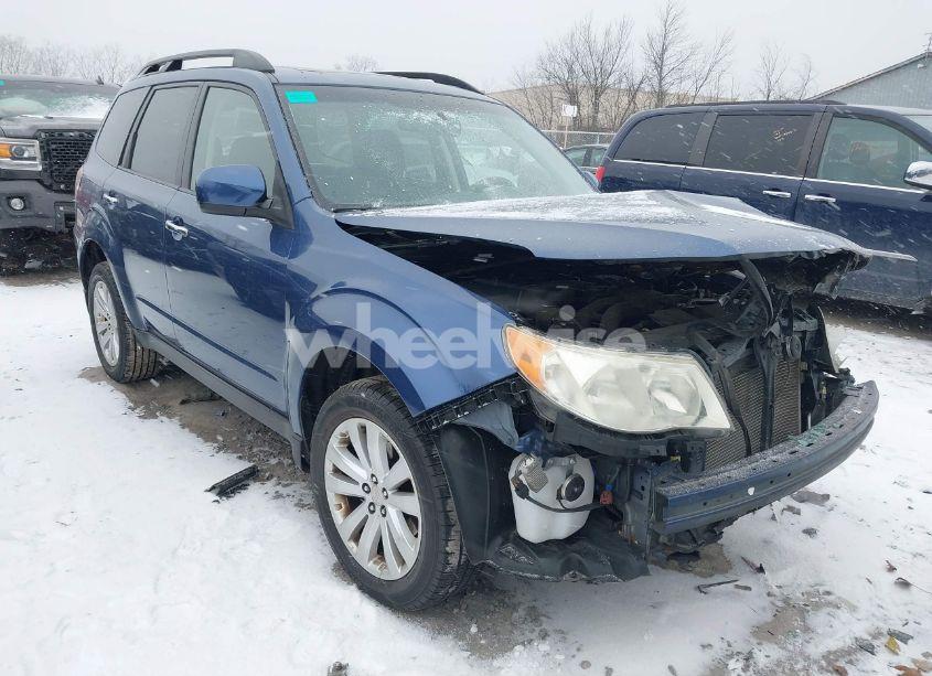 2012 Subaru Forester 2.5X PREMIUM (VIN JF2SHADCXCH430248) main photo