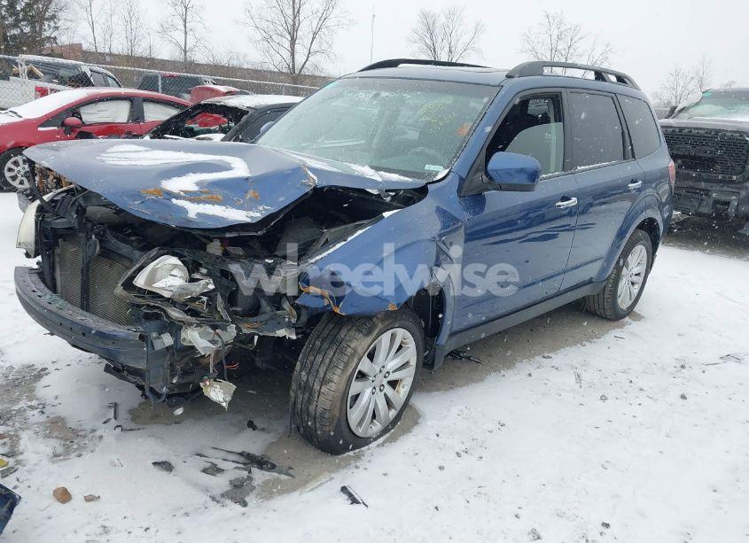 Photo 2 of 2012 Subaru Forester 2.5X PREMIUM (VIN JF2SHADCXCH430248)