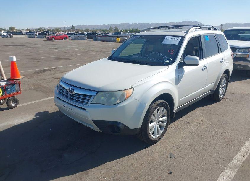 Photo 2 of 2012 Subaru Forester 2.5X PREMIUM (VIN JF2SHADCXCH463928)