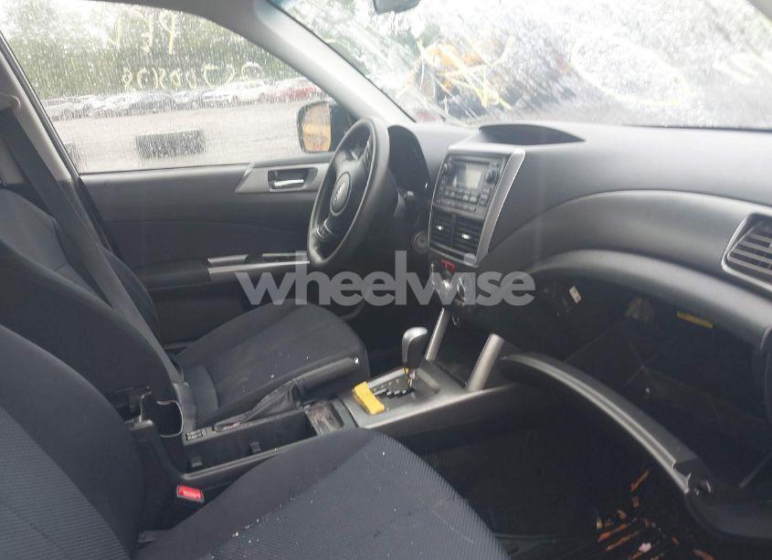 Photo 5 of 2012 Subaru Forester 2.5X PREMIUM (VIN JF2SHADCXCH468837)