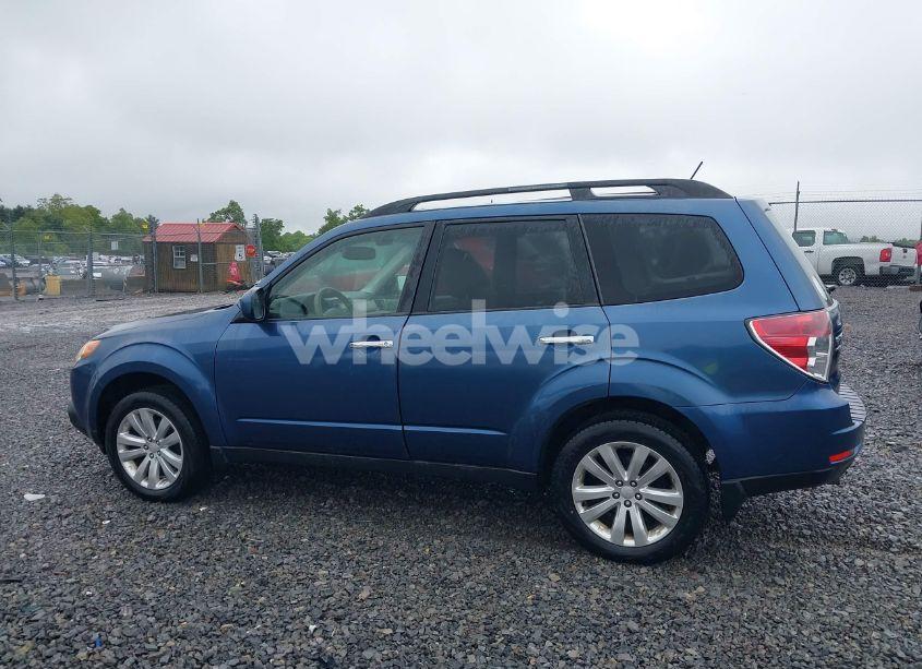 Photo 14 of 2013 Subaru Forester 2.5X PREMIUM (VIN JF2SHADCXDH429179)