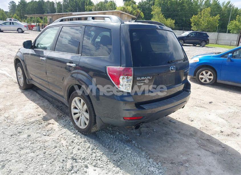 Photo 3 of 2011 Subaru Forester 2.5X LIMITED (VIN JF2SHAEC0BH727347)