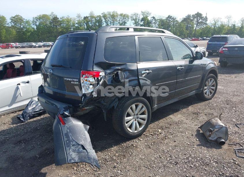 Photo 4 of 2012 Subaru Forester 2.5X LIMITED (VIN JF2SHAEC0CH434209)