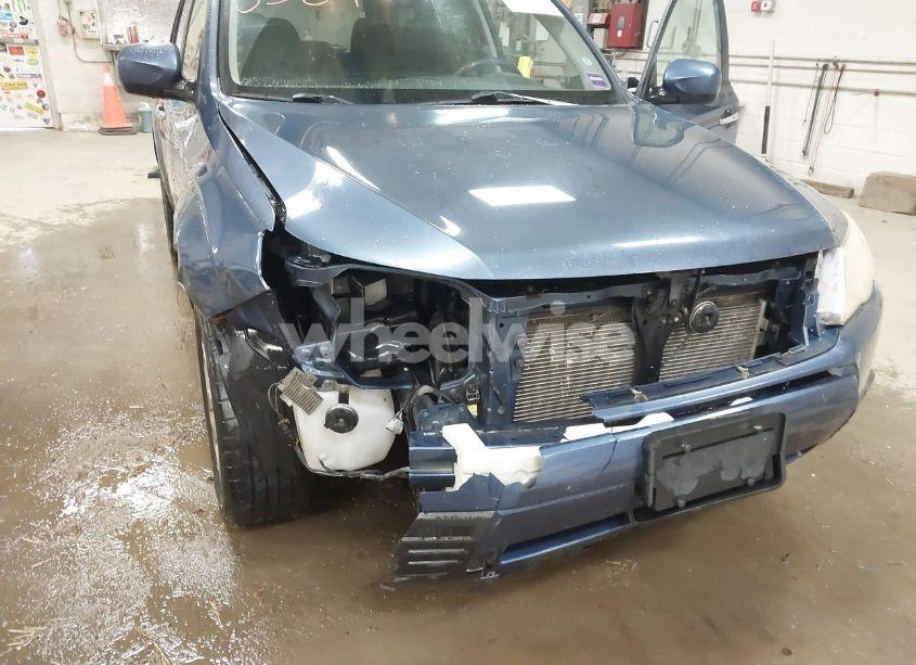 Photo 6 of 2011 Subaru Forester 2.5X LIMITED (VIN JF2SHAEC1BH732069)