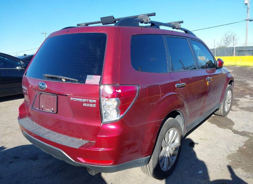 Photo 4 of 2011 Subaru Forester 2.5X LIMITED (VIN JF2SHAEC1BH775391)