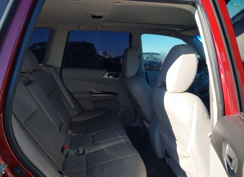Photo 8 of 2011 Subaru Forester 2.5X LIMITED (VIN JF2SHAEC1BH775391)