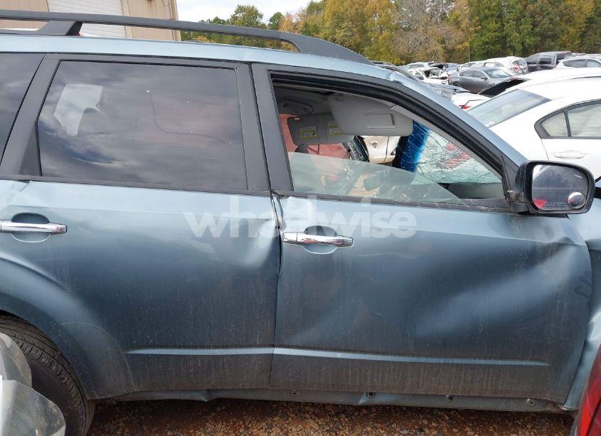 Photo 12 of 2013 Subaru Forester 2.5X LIMITED (VIN JF2SHAEC1DH427156)