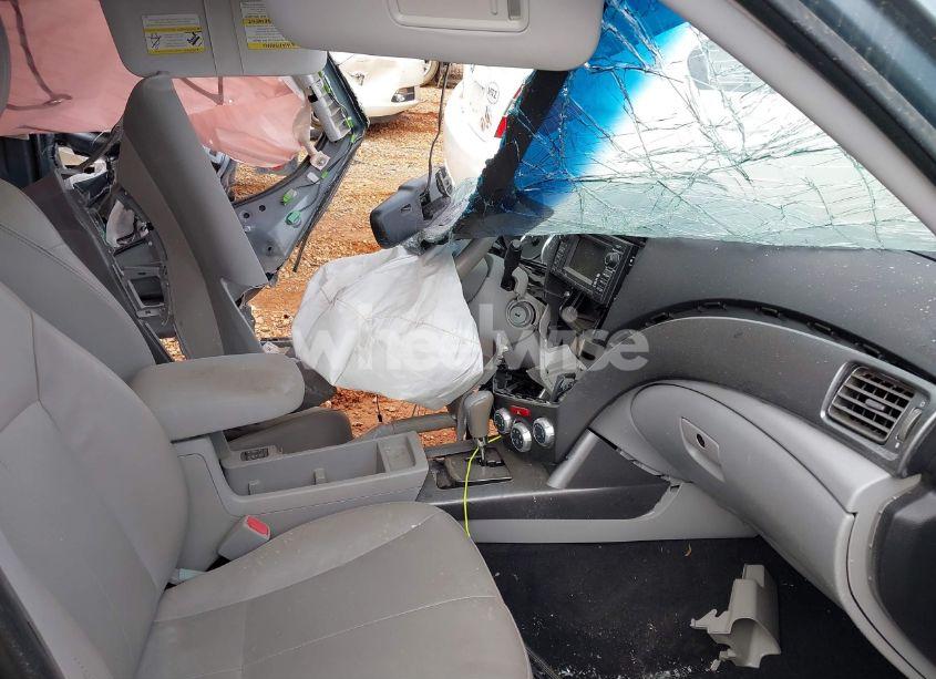 Photo 5 of 2013 Subaru Forester 2.5X LIMITED (VIN JF2SHAEC1DH427156)