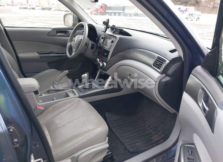 Photo 5 of 2013 Subaru Forester 2.5X LIMITED (VIN JF2SHAEC1DH430686)