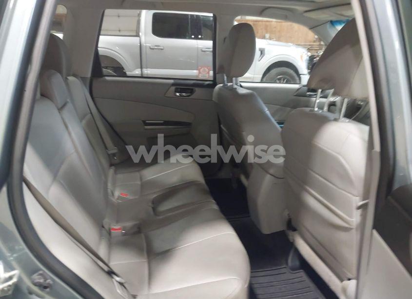 Photo 8 of 2011 Subaru Forester 2.5X LIMITED (VIN JF2SHAEC2BH759071)