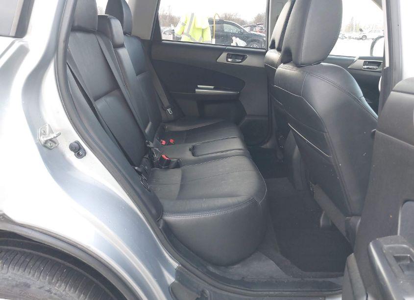 Photo 8 of 2013 Subaru Forester 2.5X LIMITED (VIN JF2SHAEC2DH431698)