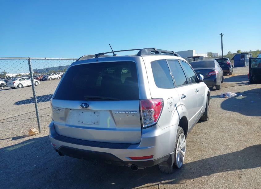 Photo 4 of 2012 Subaru Forester 2.5X LIMITED (VIN JF2SHAEC3CH467978)