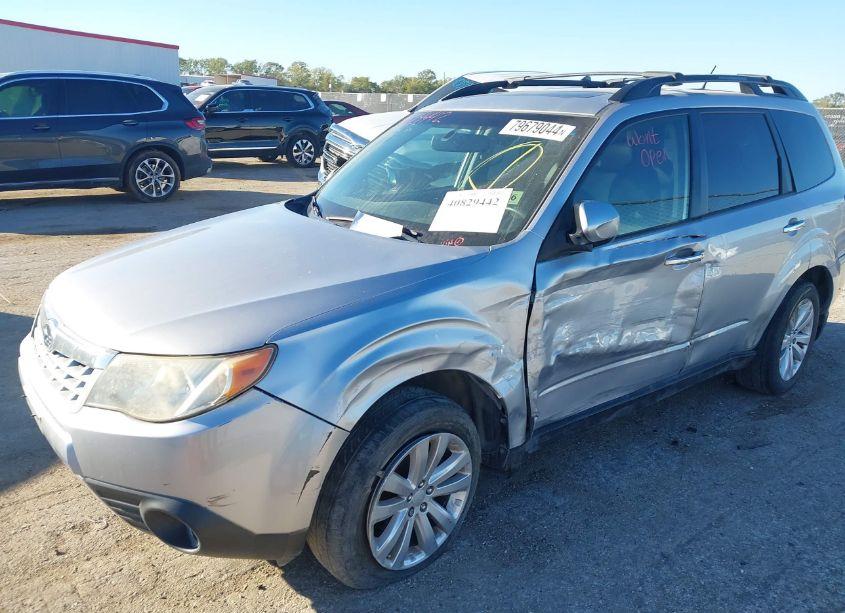 Photo 6 of 2012 Subaru Forester 2.5X LIMITED (VIN JF2SHAEC3CH467978)