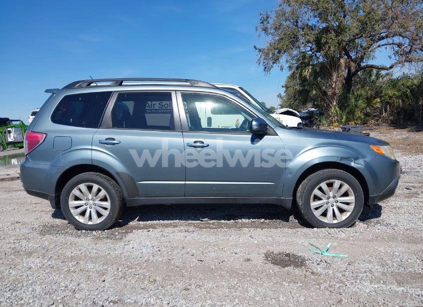Photo 13 of 2013 Subaru Forester 2.5X LIMITED (VIN JF2SHAEC3DH441866)