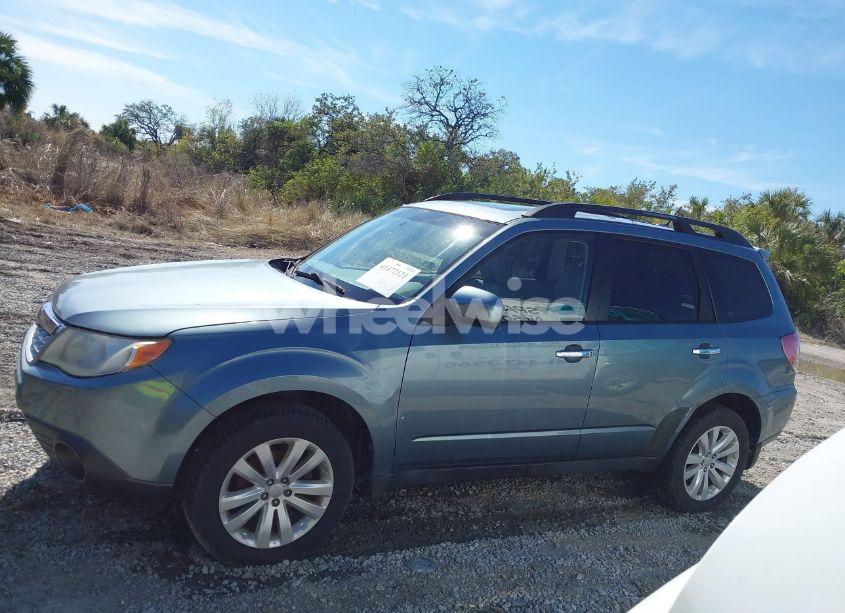 Photo 14 of 2013 Subaru Forester 2.5X LIMITED (VIN JF2SHAEC3DH441866)