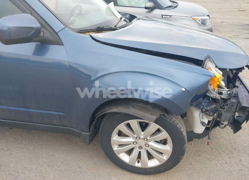 Photo 6 of 2012 Subaru Forester 2.5X LIMITED (VIN JF2SHAEC5CH428311)