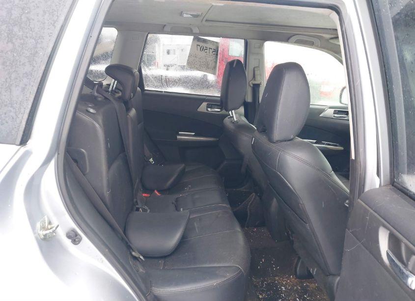 Photo 8 of 2013 Subaru Forester 2.5X LIMITED (VIN JF2SHAEC5DH441934)