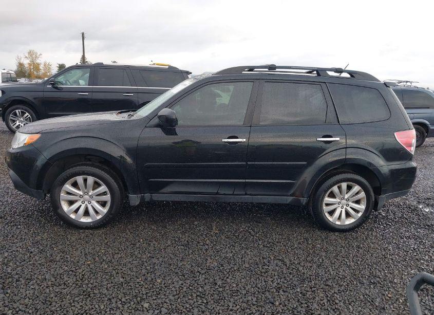 Photo 14 of 2013 Subaru Forester 2.5X LIMITED (VIN JF2SHAEC6DH404603)