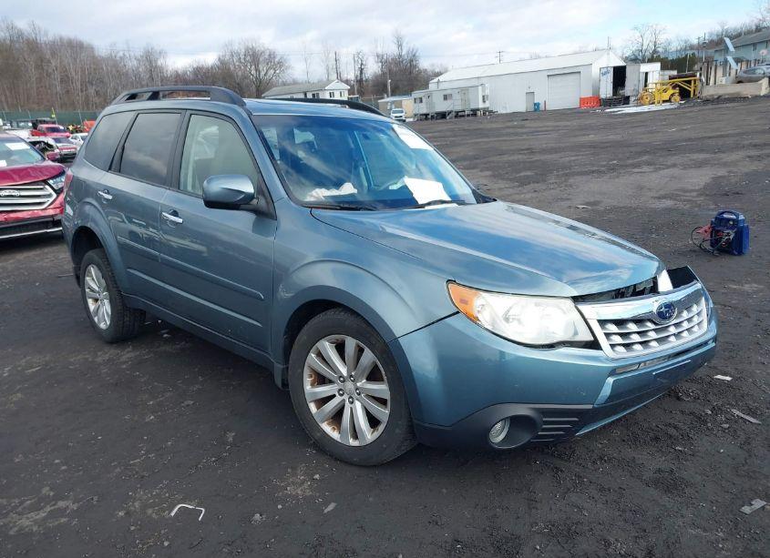 2011 Subaru Forester 2.5X LIMITED (VIN JF2SHAEC7BH753590) main photo