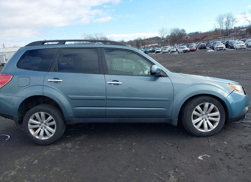 Photo 13 of 2011 Subaru Forester 2.5X LIMITED (VIN JF2SHAEC7BH753590)