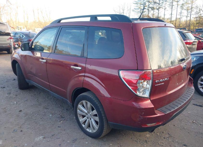 Photo 3 of 2011 Subaru Forester 2.5X LIMITED (VIN JF2SHAEC7BH756201)