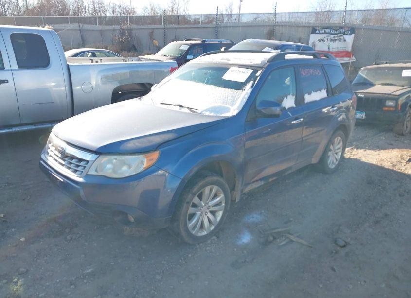 Photo 2 of 2011 Subaru Forester 2.5X LIMITED (VIN JF2SHAEC7BH780644)