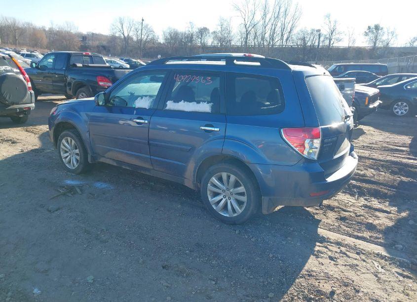 Photo 3 of 2011 Subaru Forester 2.5X LIMITED (VIN JF2SHAEC7BH780644)