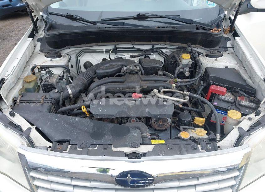 Photo 10 of 2011 Subaru Forester 2.5X LIMITED (VIN JF2SHAEC8BH733770)