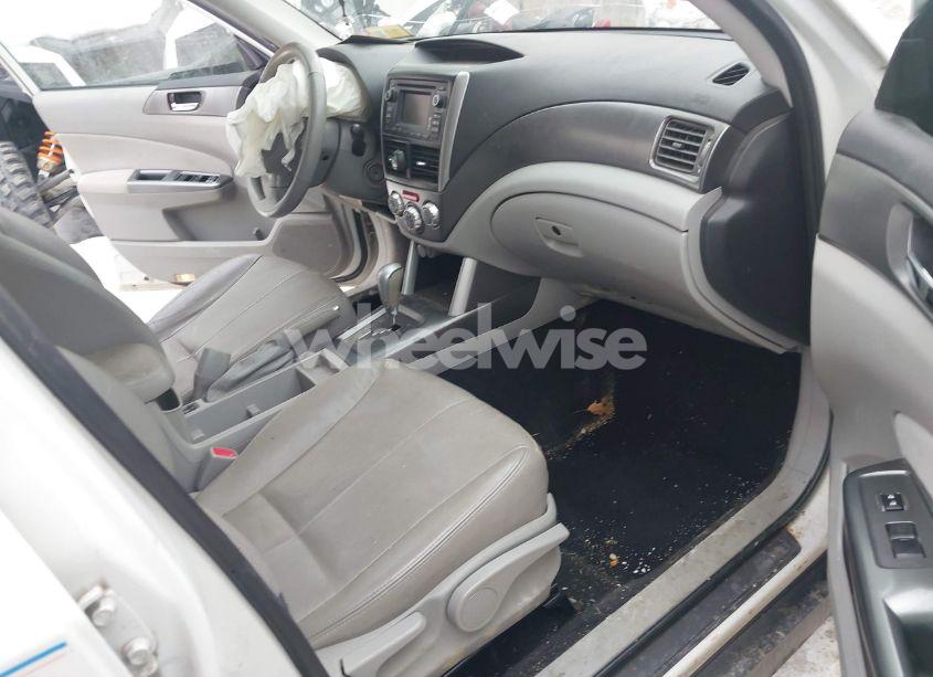 Photo 5 of 2012 Subaru Forester 2.5X LIMITED (VIN JF2SHAEC8CH411745)