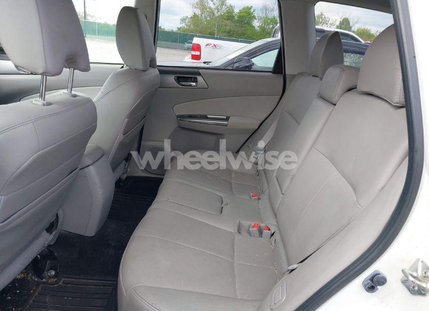 Photo 8 of 2013 Subaru Forester 2.5X LIMITED (VIN JF2SHAEC9DH401677)