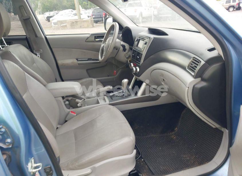 Photo 5 of 2011 Subaru Forester 2.5X LIMITED (VIN JF2SHAECXBH704853)