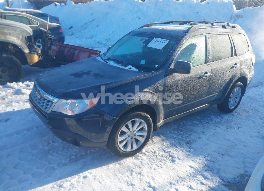 Photo 2 of 2012 Subaru Forester 2.5X LIMITED (VIN JF2SHAECXCH406790)