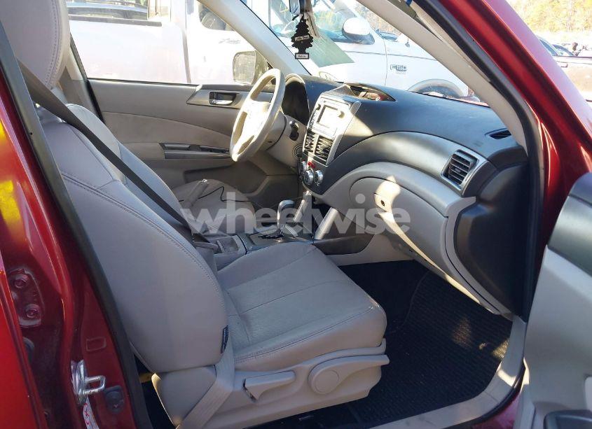 Photo 5 of 2012 Subaru Forester 2.5X LIMITED (VIN JF2SHAECXCH464690)