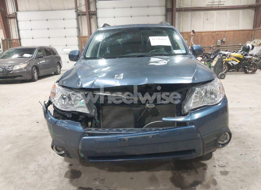 Photo 6 of 2012 Subaru Forester 2.5X LIMITED (VIN JF2SHAFC2CH414901)