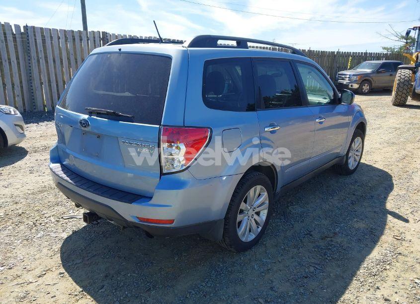 Photo 4 of 2011 Subaru Forester 2.5X LIMITED (VIN JF2SHAFC5BH769656)