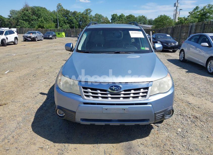 Photo 6 of 2011 Subaru Forester 2.5X LIMITED (VIN JF2SHAFC5BH769656)