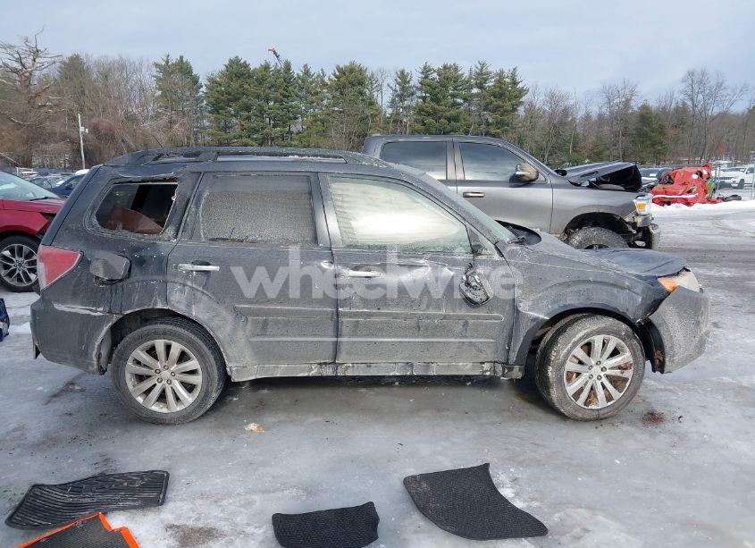 Photo 13 of 2011 Subaru Forester 2.5X LIMITED (VIN JF2SHAFC8BH752012)