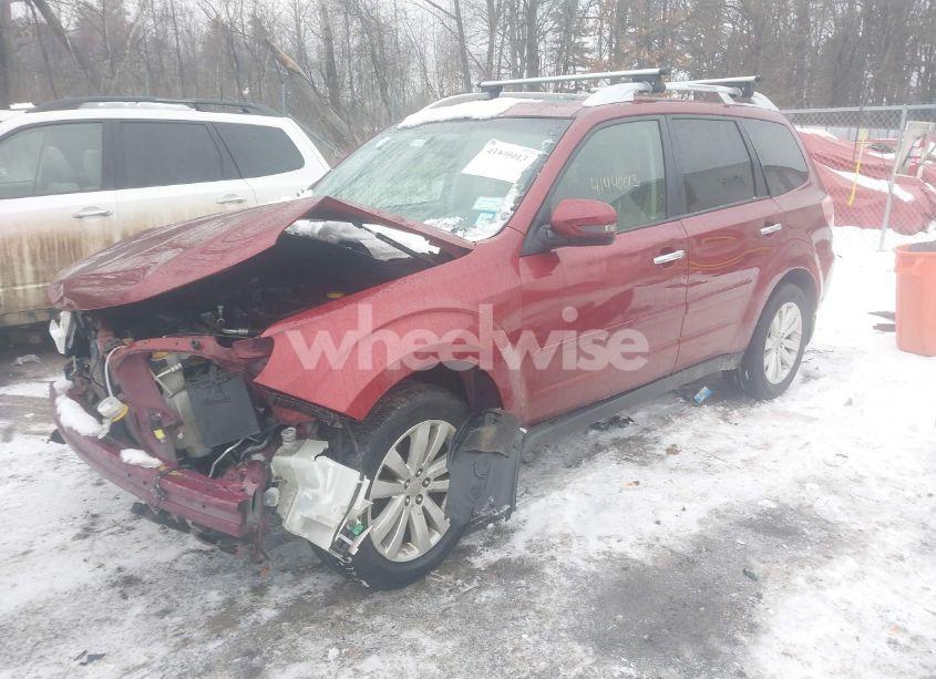 Photo 2 of 2011 Subaru Forester 2.5X TOURING (VIN JF2SHAHC4BH760749)