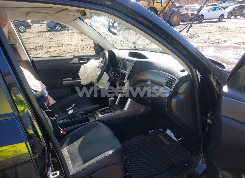 Photo 5 of 2011 Subaru Forester 2.5X TOURING (VIN JF2SHAHC4BH780337)