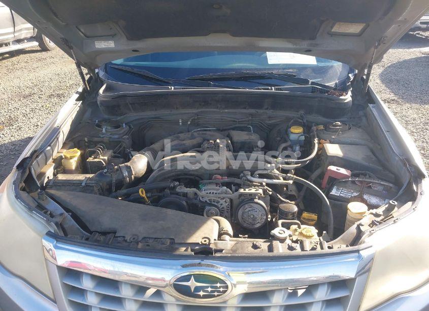 Photo 10 of 2012 Subaru Forester 2.5X (VIN JF2SHBAC9CH425553)