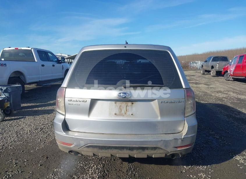 Photo 17 of 2012 Subaru Forester 2.5X (VIN JF2SHBAC9CH425553)