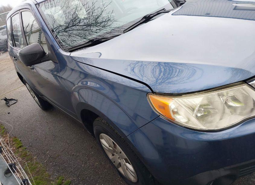 2012 Subaru Forester 2.5X (VIN JF2SHBACXCH451613) main photo