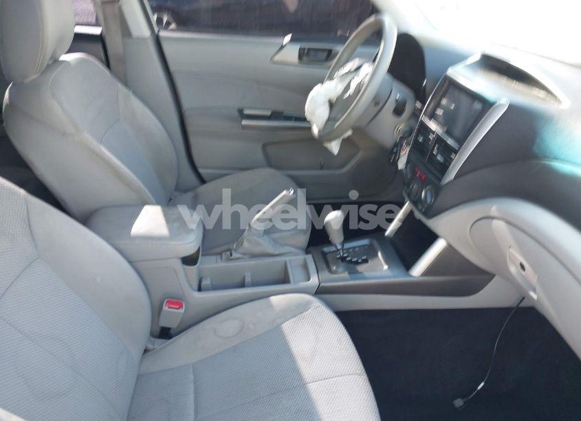 Photo 5 of 2011 Subaru Forester 2.5X (VIN JF2SHBBC0BH726726)