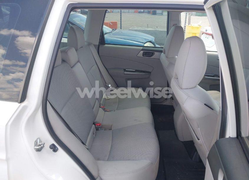 Photo 8 of 2012 Subaru Forester 2.5X (VIN JF2SHBBC0CH425133)
