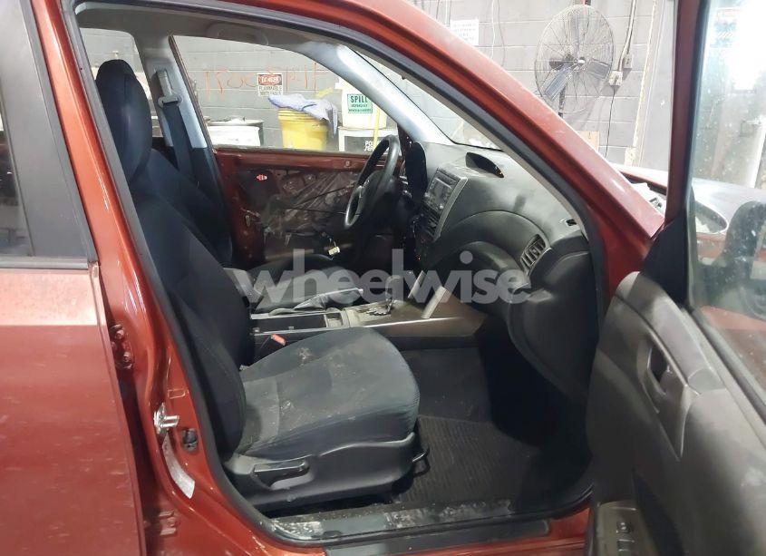 Photo 5 of 2011 Subaru Forester 2.5X (VIN JF2SHBBC1BH712477)