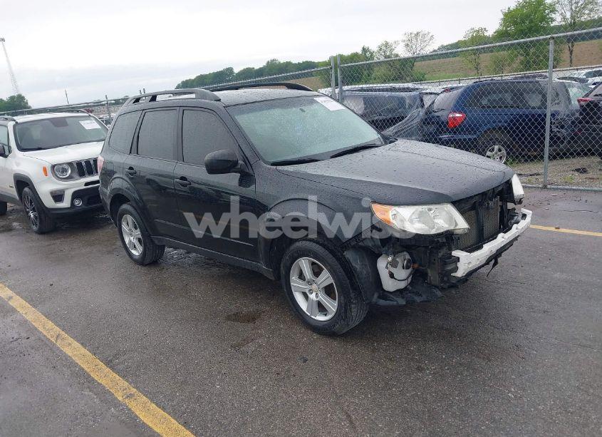 2012 Subaru Forester 2.5X (VIN JF2SHBBC1CG423512) main photo