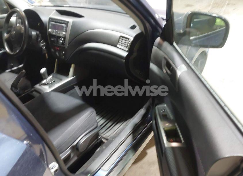 Photo 5 of 2012 Subaru Forester 2.5X (VIN JF2SHBBC1CH409216)