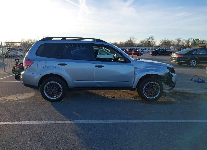 Photo 13 of 2012 Subaru Forester 2.5X (VIN JF2SHBBC3CG457855)